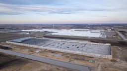 Rivian вложит $120 млн в парк поставщиков в Иллинойсе: подземный тоннель и госсубсидии ускорят выпуск электромобилей до 200 тыс. в год